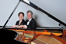 foto_klavierduo_zbinden.jpg foto_klavierduo_zbinden.jpg